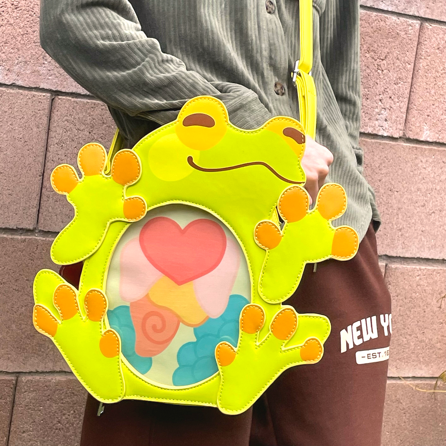Glass Frog Ita Bag